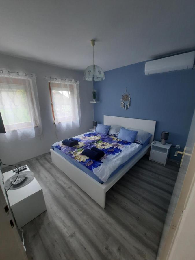 Helena Apartman チェーセクトマイ エクステリア 写真